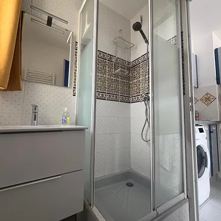 アパート 180 Panoramic Terrace フロンティニャン